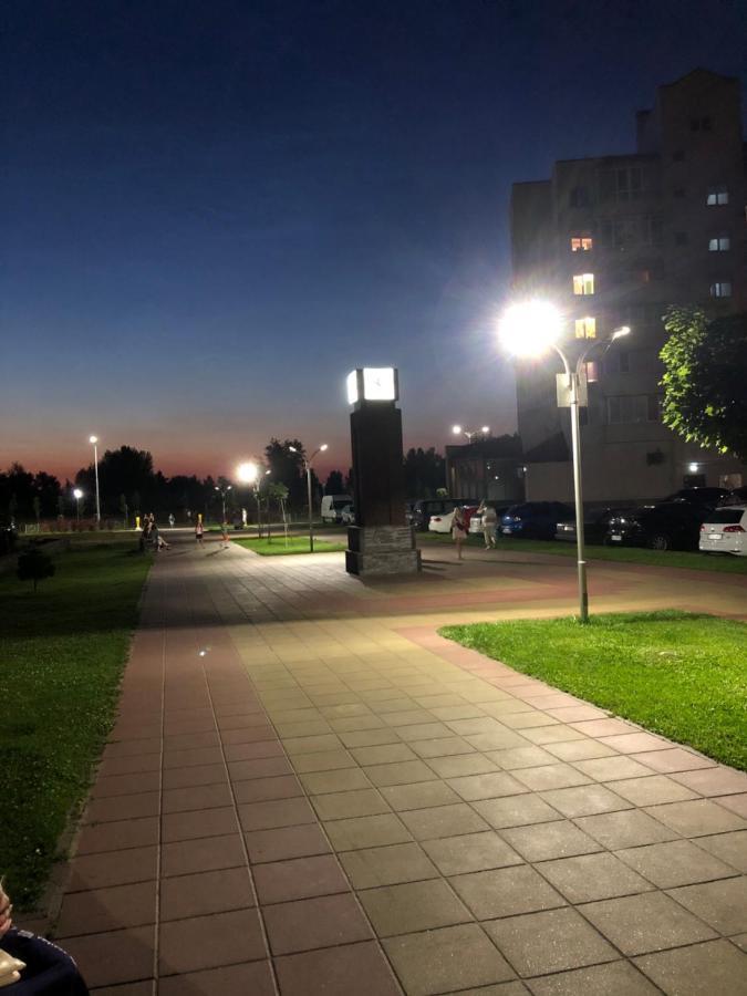 Новая Красивая Квартира. Tscherkassy Exterior foto